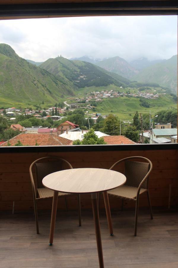 Rustaveli St11 Hotel Казбеги Екстериор снимка